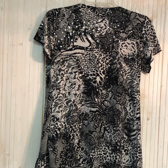 Brittany Black | Black & White Sequin Tank Blouse - Picture 4 of 4